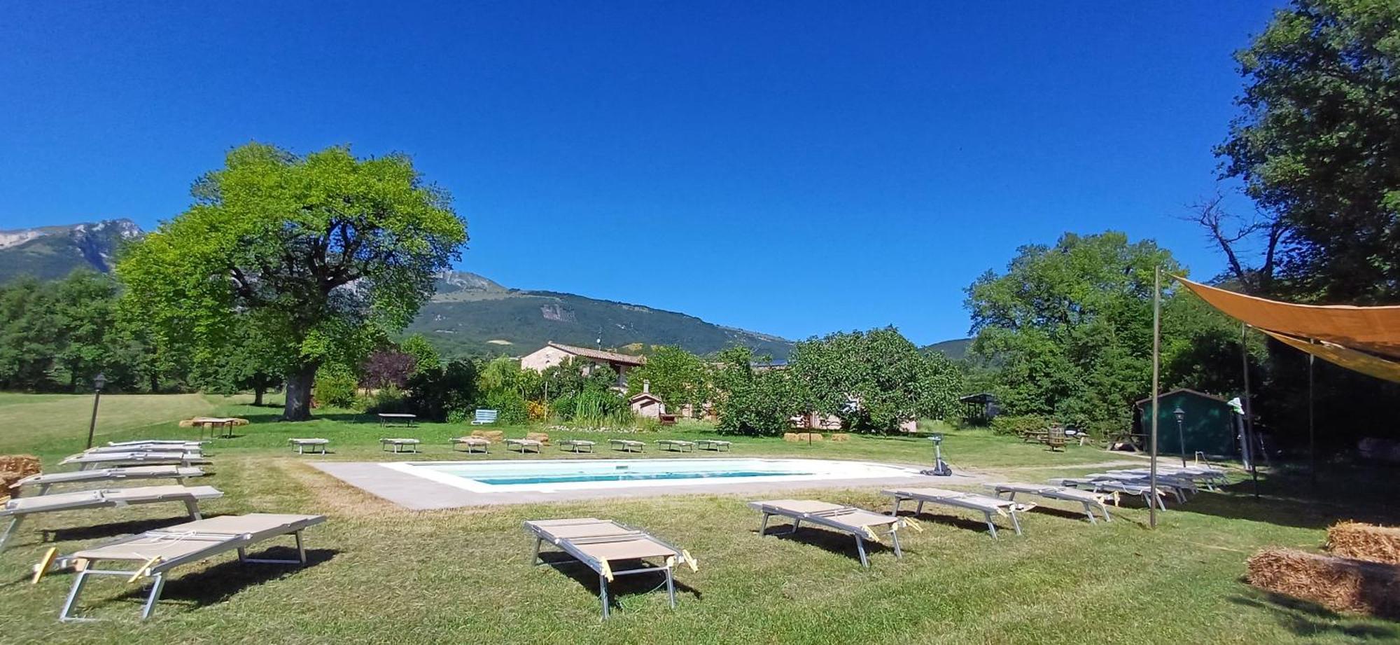 Antica Dimora - Glamping Fiordaliso Otel Sarnano Dış mekan fotoğraf
